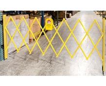 SAFETY BARRICADE GATE